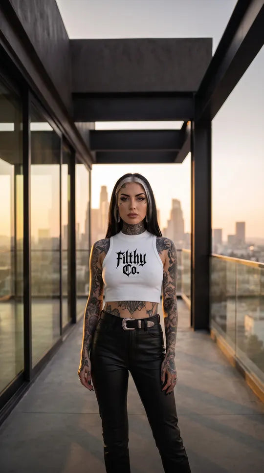 LADIES WHT GOTH